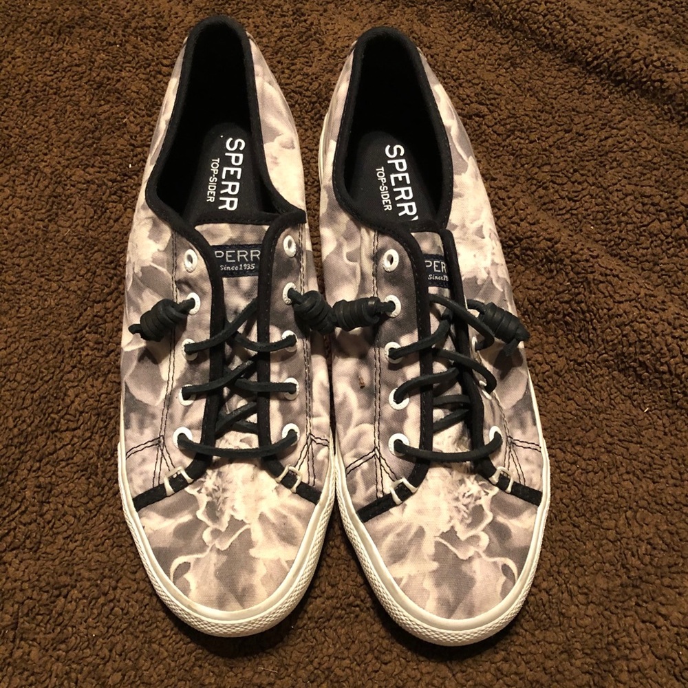Women’s slip on SPERRY shoes